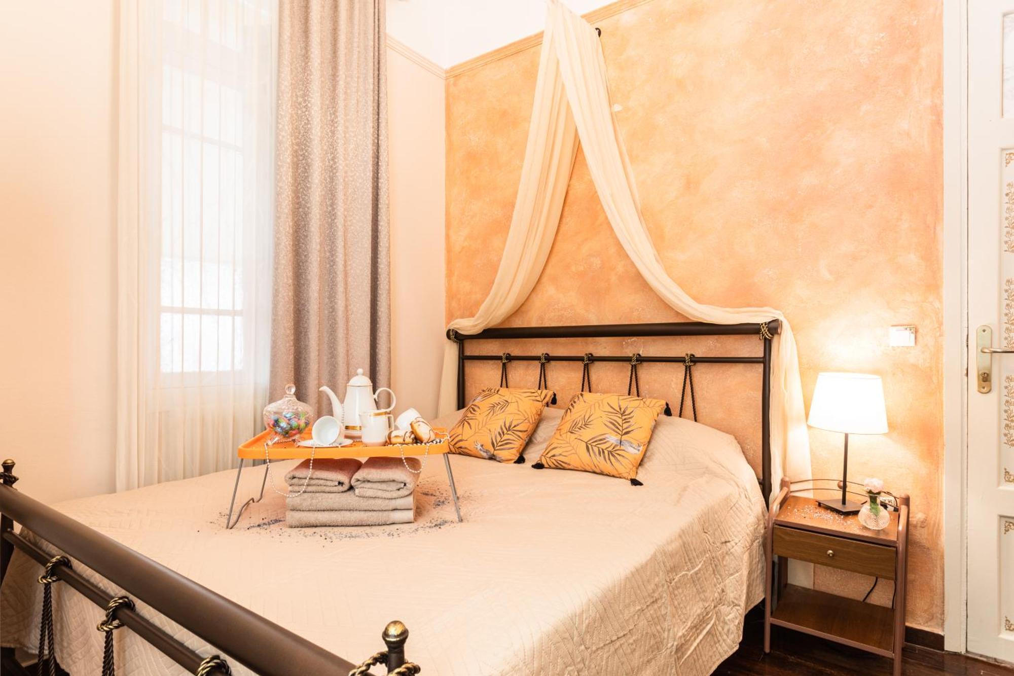 Alegria Simple Economy Rooms เอเธนส์ ภายนอก รูปภาพ
